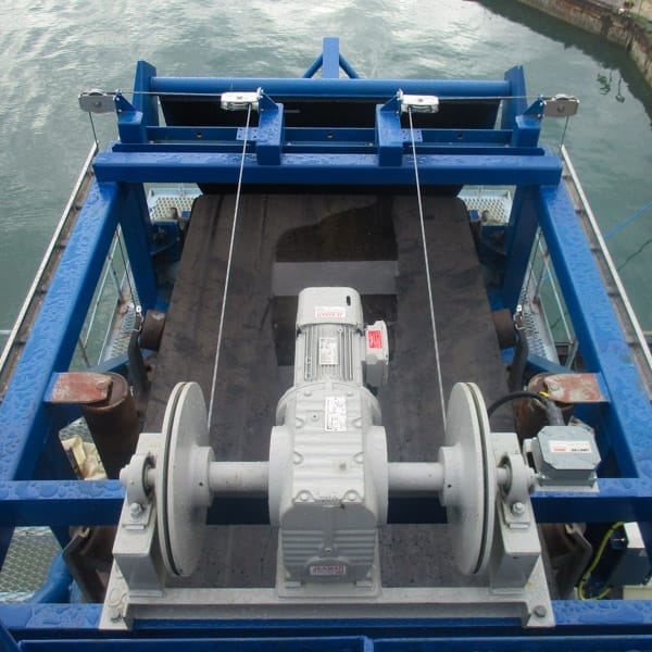 Treuils Custom Superchute winch